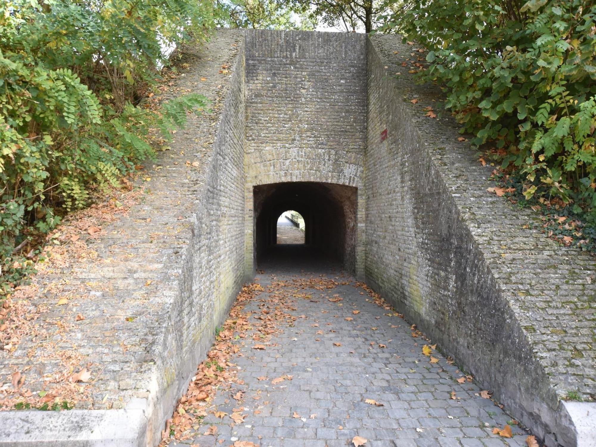 Studio In Ieper With Terrace Εξωτερικό φωτογραφία